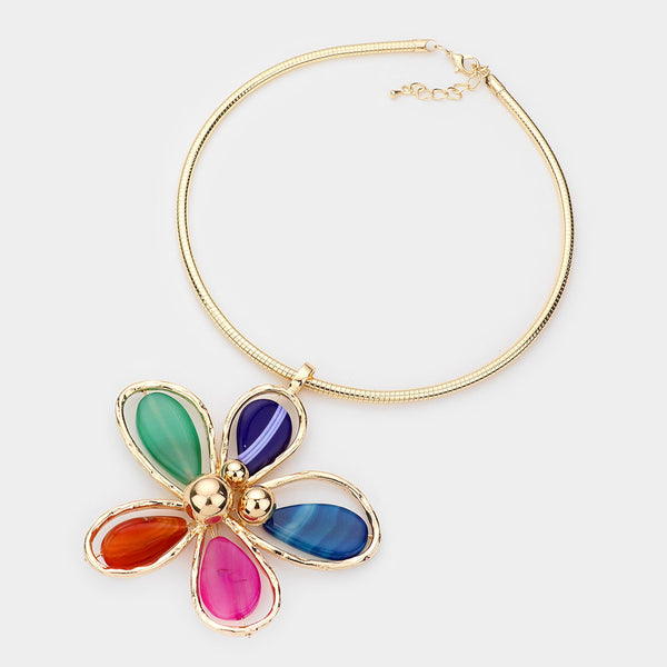 Bead Embellished Flower Pendant Necklace Set